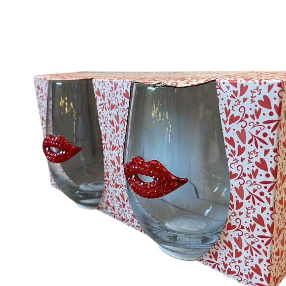 Valentines Jeweled Rhinestone Red Lips Stemless Wine Glasses Set of 2 New - Picture 7 of 15